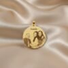 Pingente Redondo 2,5cm, Personalizado com Foto, Gravação a Laser, Banhado a Ouro — foto 2 de 7
